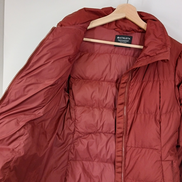 Athleta Downtown Down Puffer Jacket - Picture 9 of 10